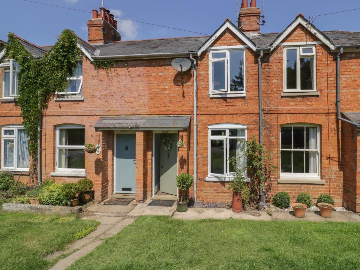 Meadow View Villa Banbury Exterior photo
